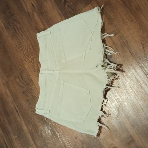 Madewell Distressed Light Blue The Mom Jean Shorts A36 - Picture 2 of 7